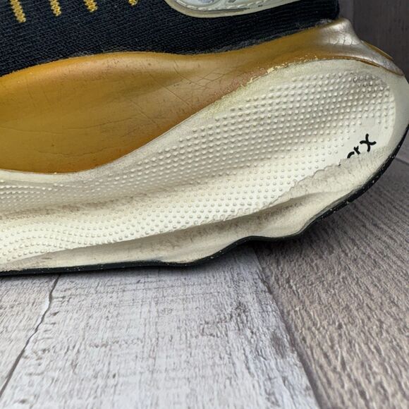 Nike ReactX Infinity Run 4 Men's Size 9.5 Running Shoes Sneakers Black Bronzine - Picture 14 of 16